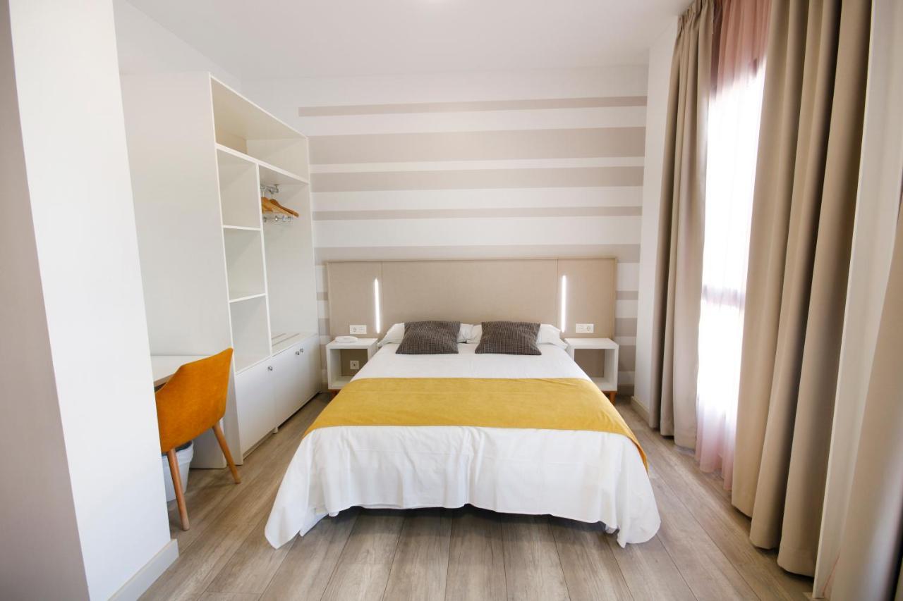 Hotel Leo Монестеріо Екстер'єр фото