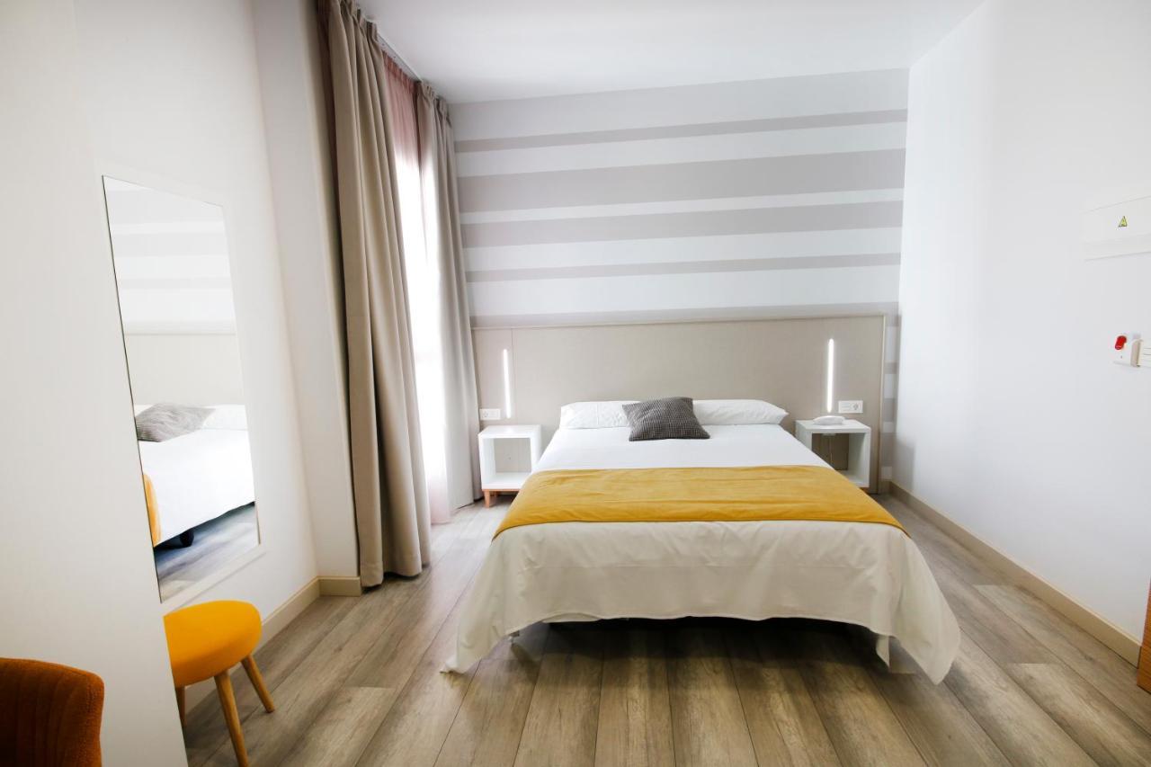 Hotel Leo Монестеріо Екстер'єр фото