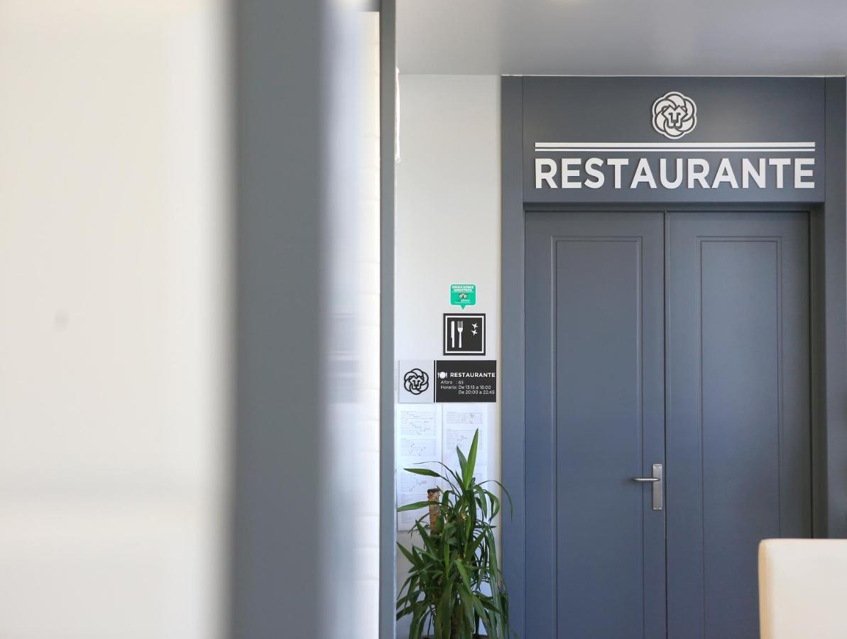 Hotel Leo Монестеріо Екстер'єр фото