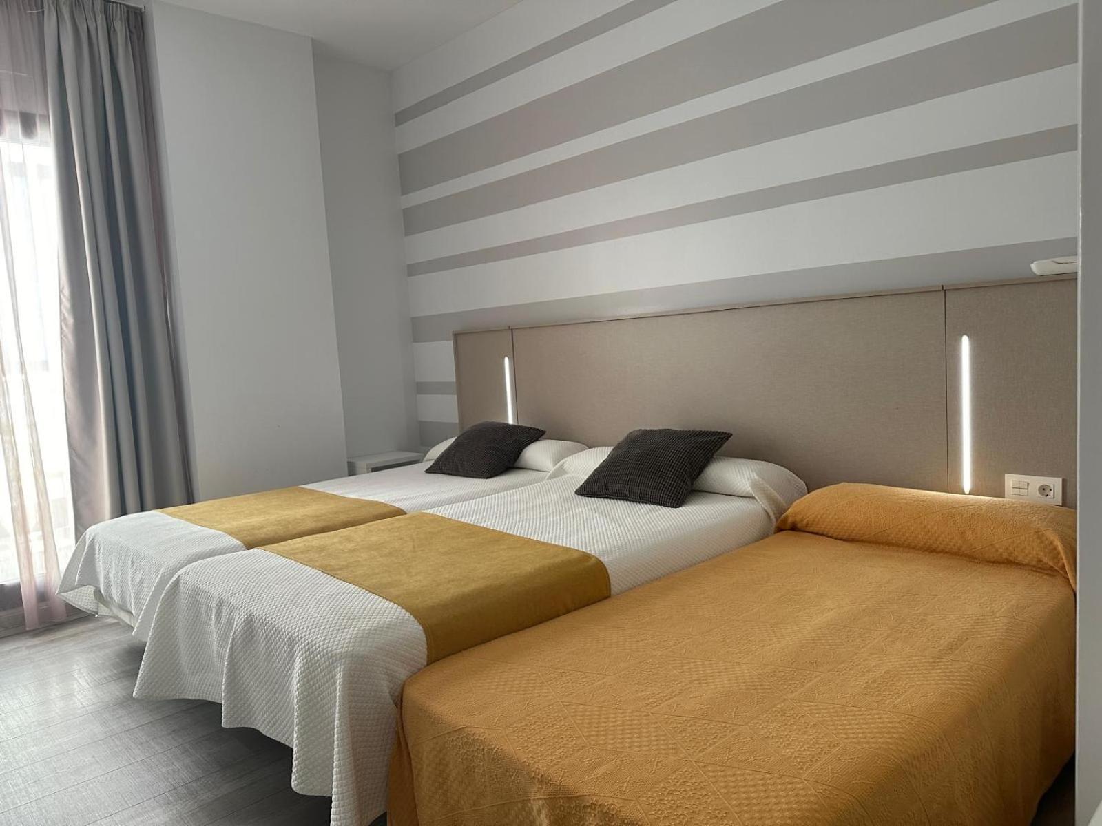 Hotel Leo Монестеріо Екстер'єр фото